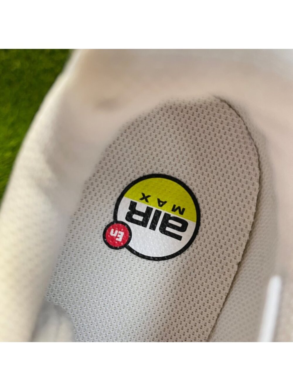 Nike Air Max Nuaxis Womens Size 9.5 White Pink Athletic Running Shoes Sneakers - Picture 9 of 11